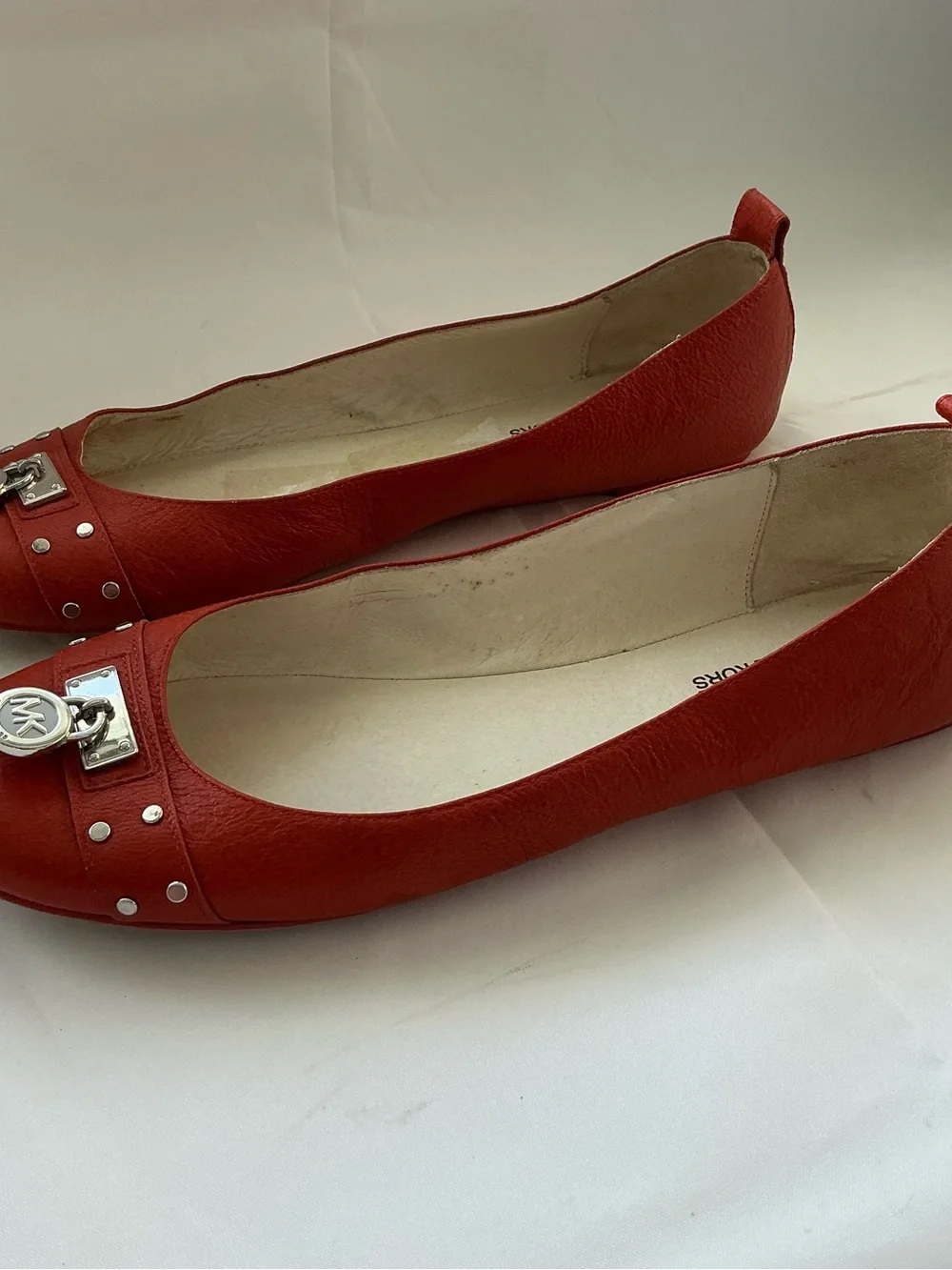 Michael Kors Red Leather Ballet Flats Logo Pendant Hamilton padlock shoes
